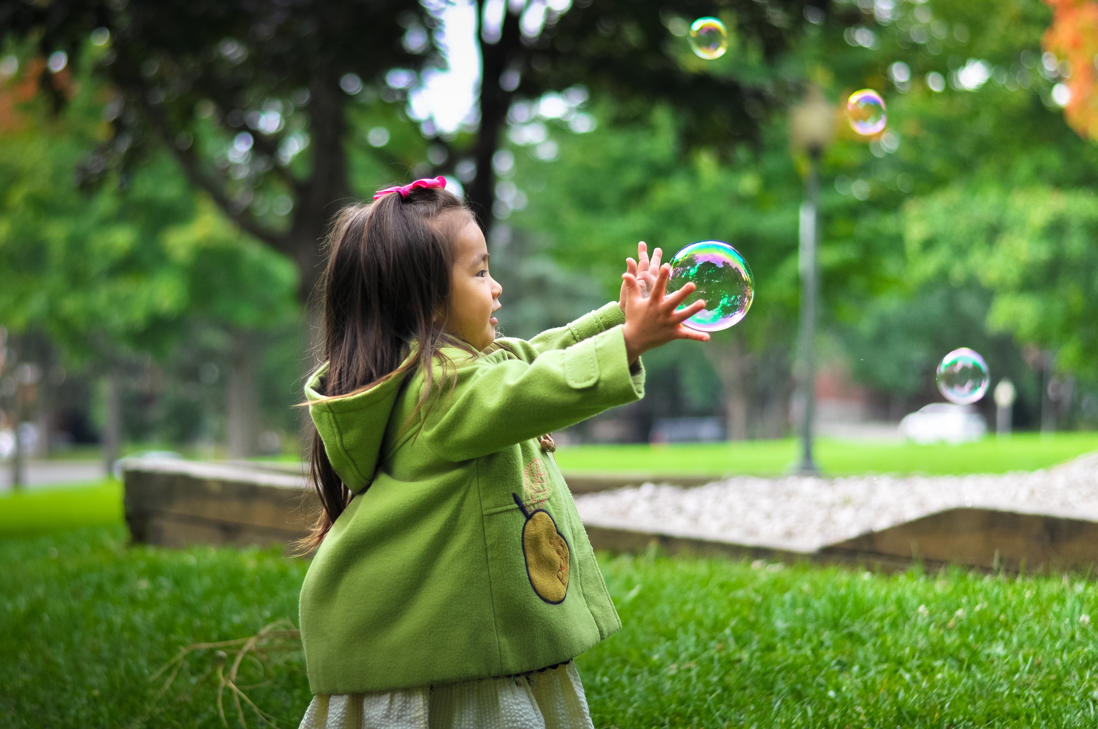 A Thrifty Parent’s Guide to Electronic-Free Activities for Kids
